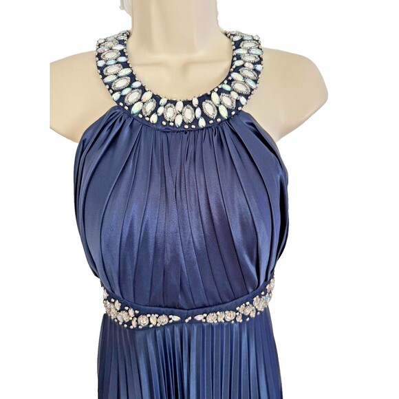 Sequin Hearts Navy Formal Prom Dress Sz 5 Beaded Halter Flowing Silky Gown NWT - Picture 3 of 16